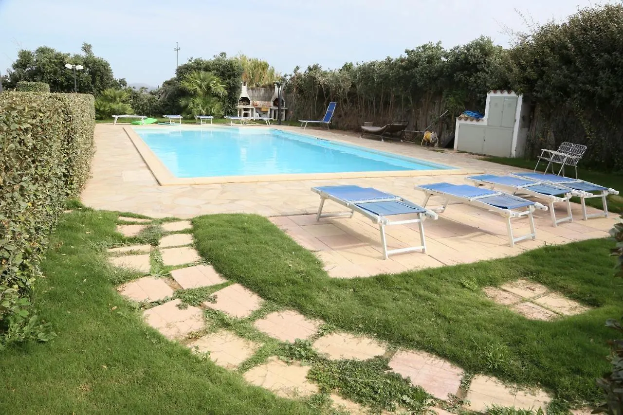 Casa Vacanze Anita Porto Pino 0*,  Italy